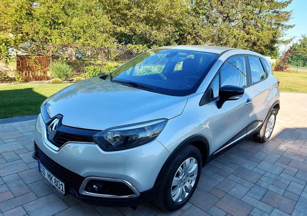 świętokrzyskie Renault Captur cena 38800 przebieg: 161000, rok produkcji 2016 z Orneta